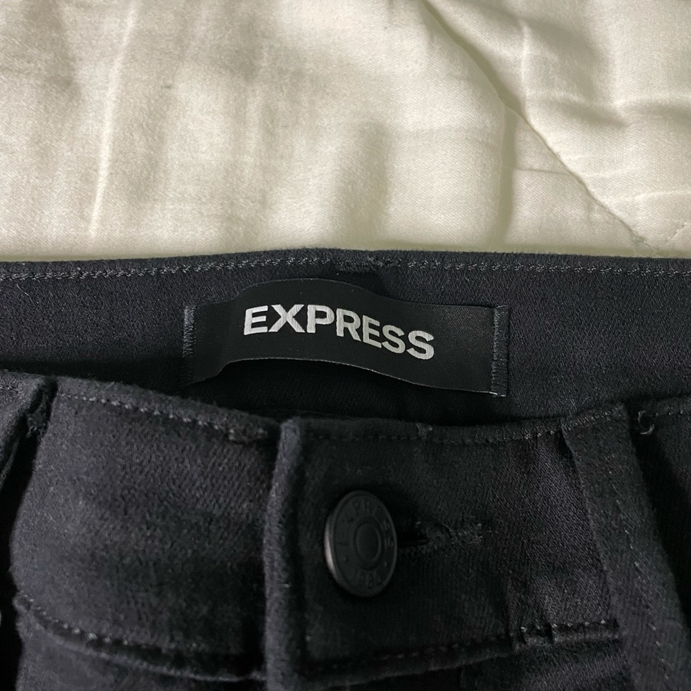 Express Jeans - Picture 4 of 6